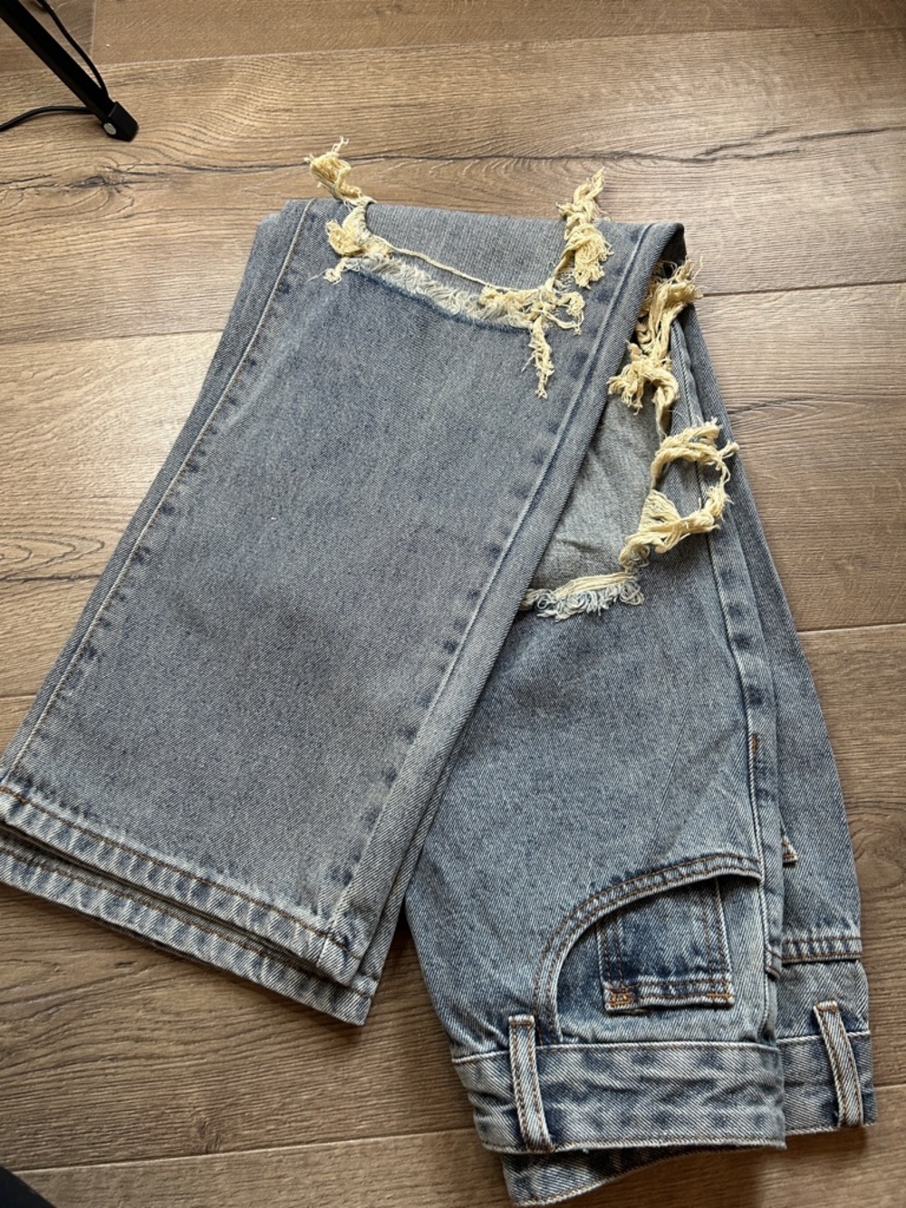 Straight Leg Women's Jeans in Distressed Light Blue - Picture 2 of 5